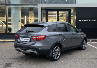 Подержанный автомобиль LADA (ВАЗ) Vesta Wagon 2018 года (5 фото)