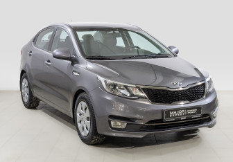 Подержанный автомобиль Kia Rio Sedan 2015 года (3 фото)