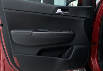 Подержанный автомобиль Kia Sportage 2020 года (13 фото)