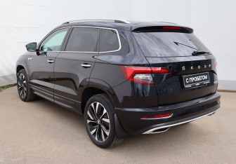 Подержанный автомобиль Skoda Karoq 2024 года (6 фото)