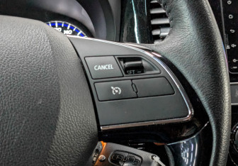 Подержанный автомобиль Mitsubishi Outlander 2019 года (25 фото)