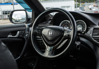 Подержанный автомобиль Honda Accord Sedan 2008 года (10 фото)