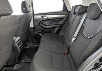 Подержанный автомобиль Haval Jolion 2023 года (18 фото)