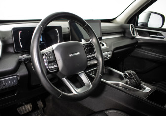 Подержанный автомобиль Haval H5 2024 года (15 фото)