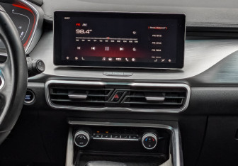 Подержанный автомобиль Geely Coolray 2022 года (28 фото)