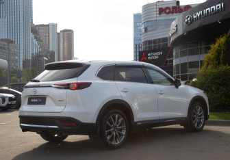 Подержанный автомобиль Mazda CX-9 2019 года (4 фото)
