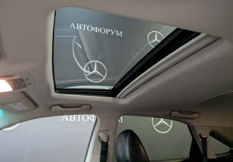 Подержанный автомобиль Lexus RX 2011 года (23 фото)