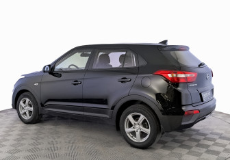 Подержанный автомобиль Hyundai Creta 2018 года (7 фото)