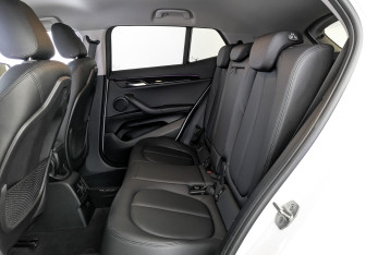 Подержанный автомобиль BMW X2 2021 года (18 фото)