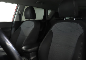 Подержанный автомобиль Kia Soul 2017 года (17 фото)