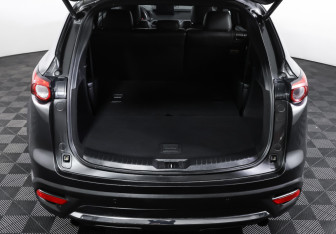 Подержанный автомобиль Mazda CX-9 2020 года (10 фото)