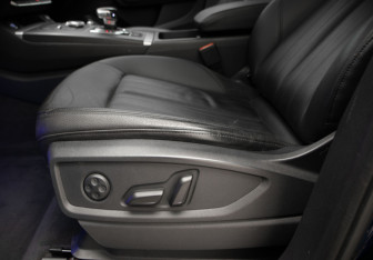 Подержанный автомобиль Audi Q5 2020 года (27 фото)
