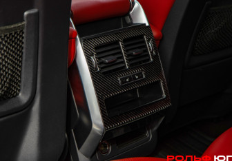 Подержанный автомобиль Land Rover Range Rover Sport 2015 года (11 фото)