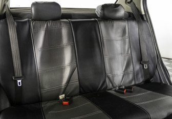 Подержанный автомобиль FAW Oley Sedan 2014 года (14 фото)