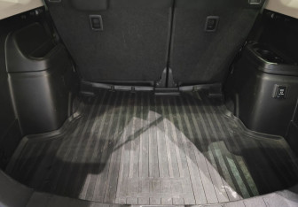 Подержанный автомобиль Mitsubishi Outlander 2021 года (13 фото)