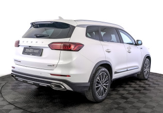 Подержанный автомобиль Chery Tiggo 8 Pro 2022 года (5 фото)