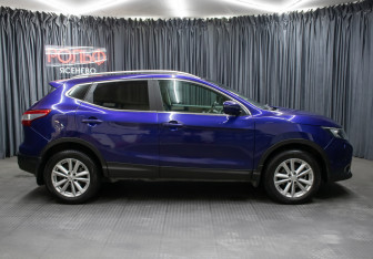 Подержанный автомобиль Nissan Qashqai 2014 года (4 фото)