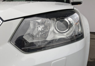 Подержанный автомобиль Skoda Yeti 2017 года (17 фото)