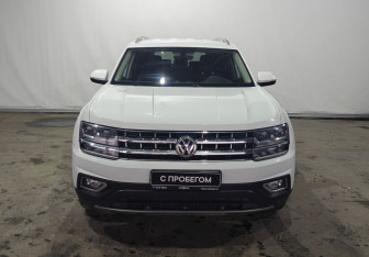 Подержанный автомобиль Volkswagen Teramont 2018 года (2 фото)