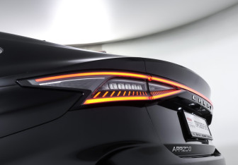 Подержанный автомобиль Chery Arrizo 8 2023 года (21 фото)