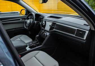 Подержанный автомобиль Volkswagen Teramont 2018 года (7 фото)