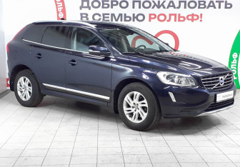Подержанный автомобиль Volvo XC60 2017 года (3 фото)