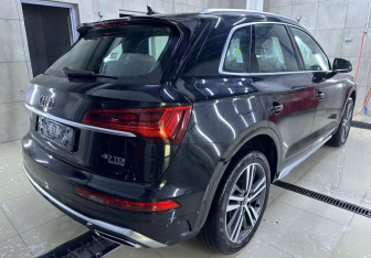 Новый Audi Q5 2023 (2 фото)