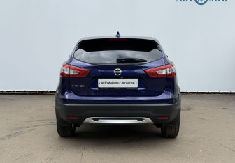 Подержанный автомобиль Nissan Qashqai 2018 года (6 фото)
