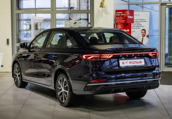 Новый Geely Emgrand 2024 (4 фото)