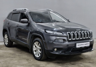 Подержанный автомобиль Jeep Cherokee 2014 года (3 фото)