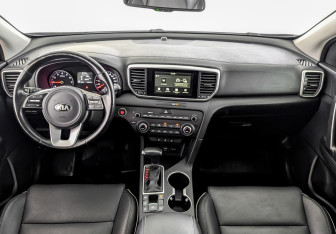 Подержанный автомобиль Kia Sportage 2019 года (14 фото)