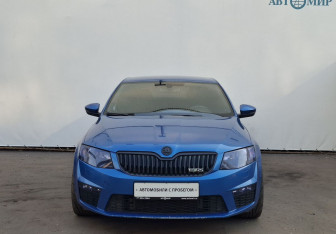 Подержанный автомобиль Skoda Octavia RS Liftback 2014 года (2 фото)