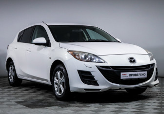 Подержанный автомобиль Mazda 3 Hatchback 2010 года (3 фото)