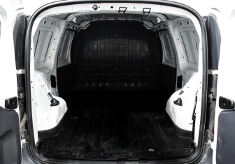 Подержанный автомобиль LADA (ВАЗ) Largus Wagon 2020 года (9 фото)