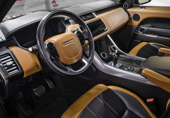 Подержанный автомобиль Land Rover Range Rover Sport 2019 года (17 фото)