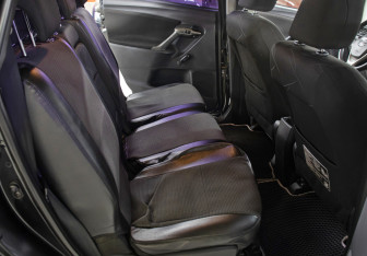 Подержанный автомобиль Toyota Verso 2009 года (12 фото)