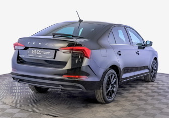 Подержанный автомобиль Skoda Rapid Liftback 2021 года (5 фото)