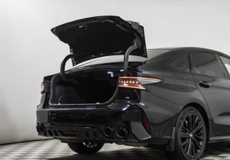 Подержанный автомобиль Chery Arrizo 8 2023 года (17 фото)