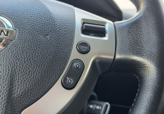 Подержанный автомобиль Nissan Qashqai 2011 года (19 фото)