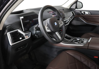 Новый BMW X5 2025 (12 фото)