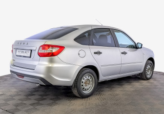 Подержанный автомобиль LADA (ВАЗ) Granta Liftback 2021 года (5 фото)