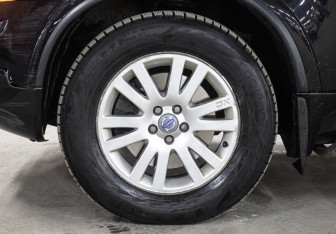 Подержанный автомобиль Volvo XC90 2014 года (23 фото)