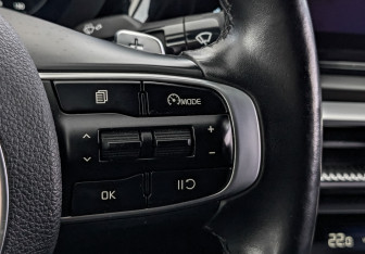 Подержанный автомобиль Kia K5 2021 года (30 фото)