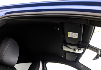 Подержанный автомобиль BMW X4 2019 года (23 фото)