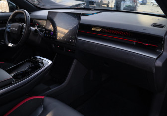 Подержанный автомобиль Jetour Dashing 2023 года (7 фото)