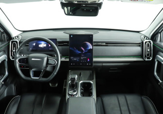 Подержанный автомобиль Jaecoo J7 2023 года (12 фото)