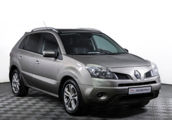 Подержанный автомобиль Renault Koleos 2010 года (3 фото)