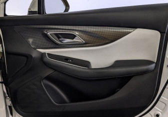 Подержанный автомобиль BAIC U5 Plus 2024 года (24 фото)