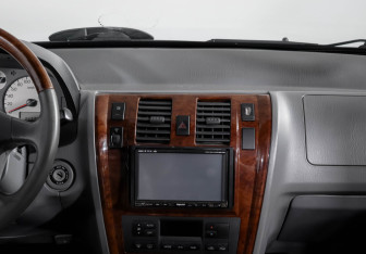 Подержанный автомобиль Hyundai Terracan 2004 года (13 фото)