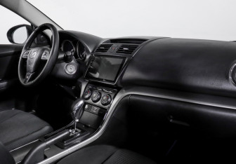 Подержанный автомобиль Mazda 6 Sedan 2009 года (9 фото)